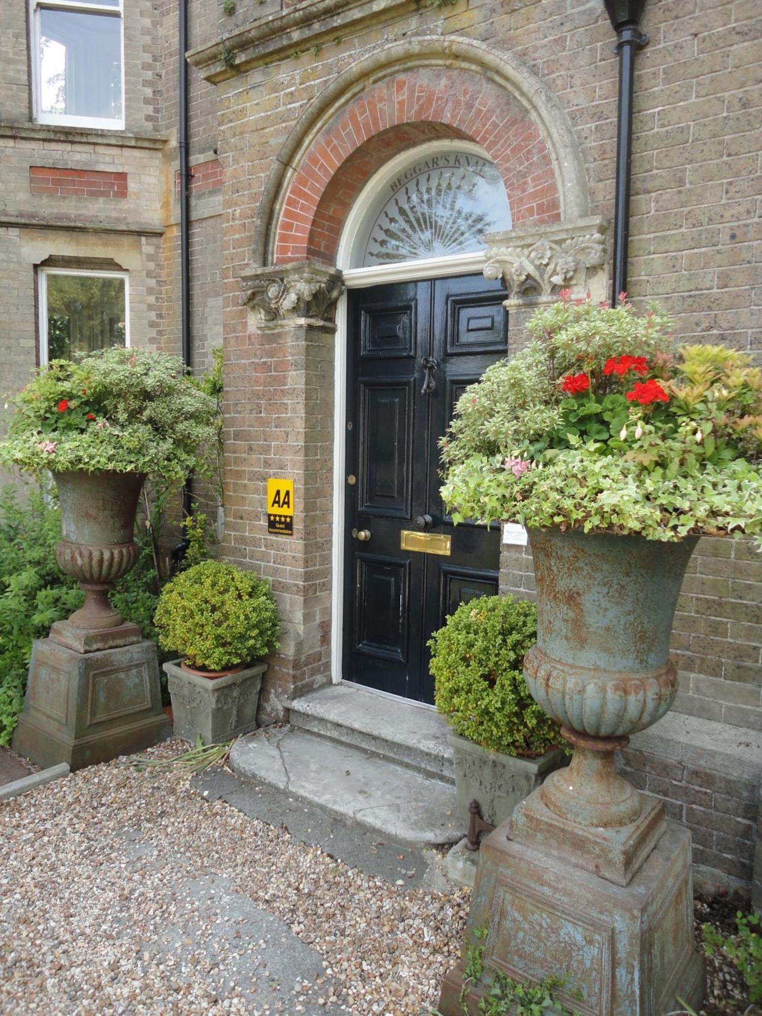 Guest house Beggar's Knap 4*